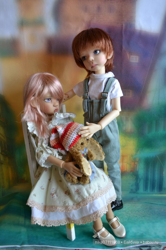 Мальчик с девочкой дружил. Maurice by Kaye Wiggs