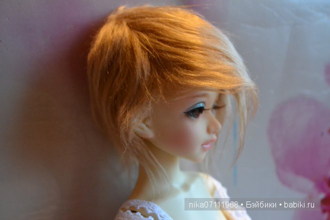 Девочка Юна...(Юноа от Гентаро Араки)