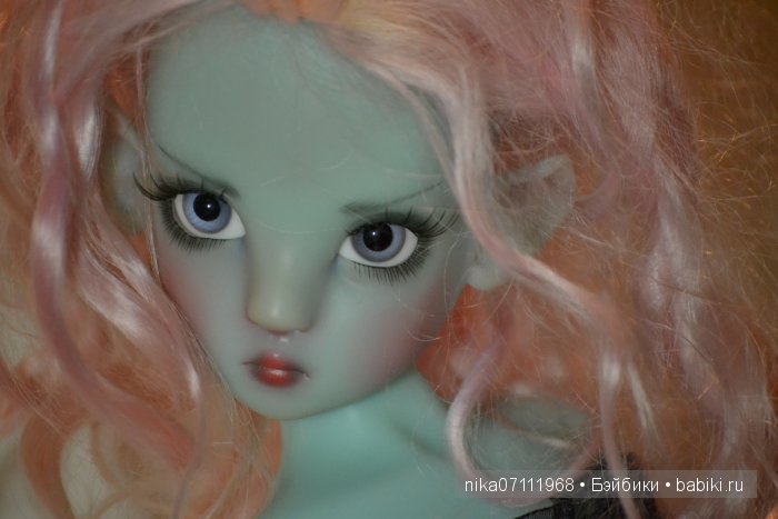 Кошечка, Blue Koneko, Kaye Wiggs