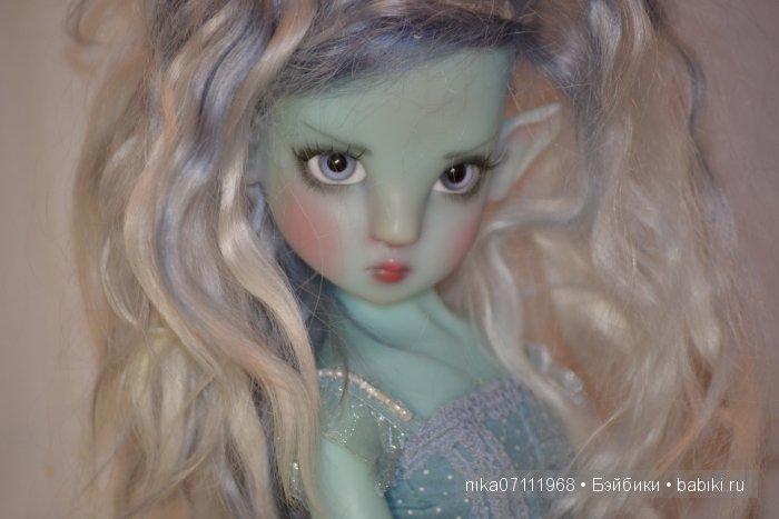 Кошечка, Blue Koneko, Kaye Wiggs