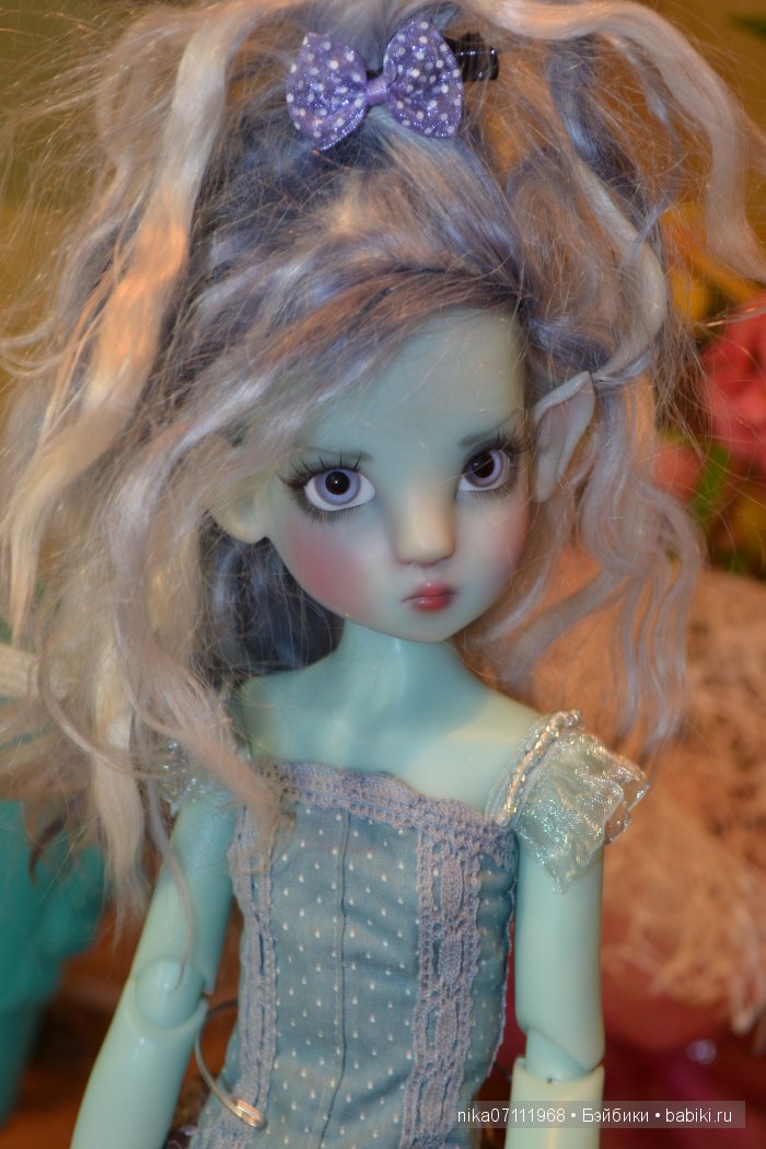 Кошечка, Blue Koneko, Kaye Wiggs