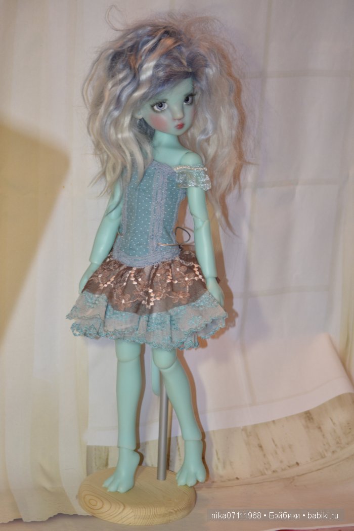 Кошечка, Blue Koneko, Kaye Wiggs