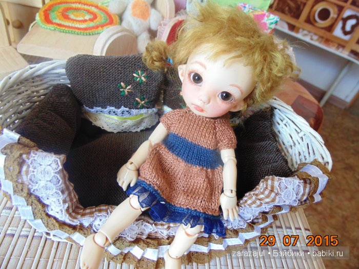 Айкин мастер класс - кроватка для куклы из корзиночки