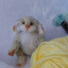 Совсем малыш родился - зайчонок