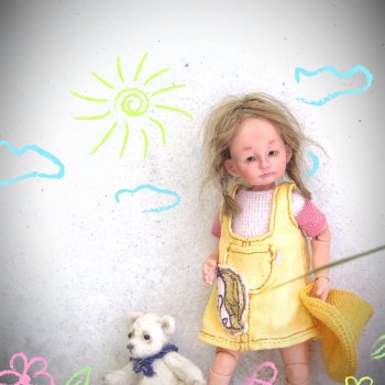 Пуговка гуляет, а мы определились с названием