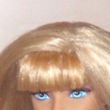 Пытаемся привести куклу в нормальный вид. Можно ли стричь кукле челку? МК