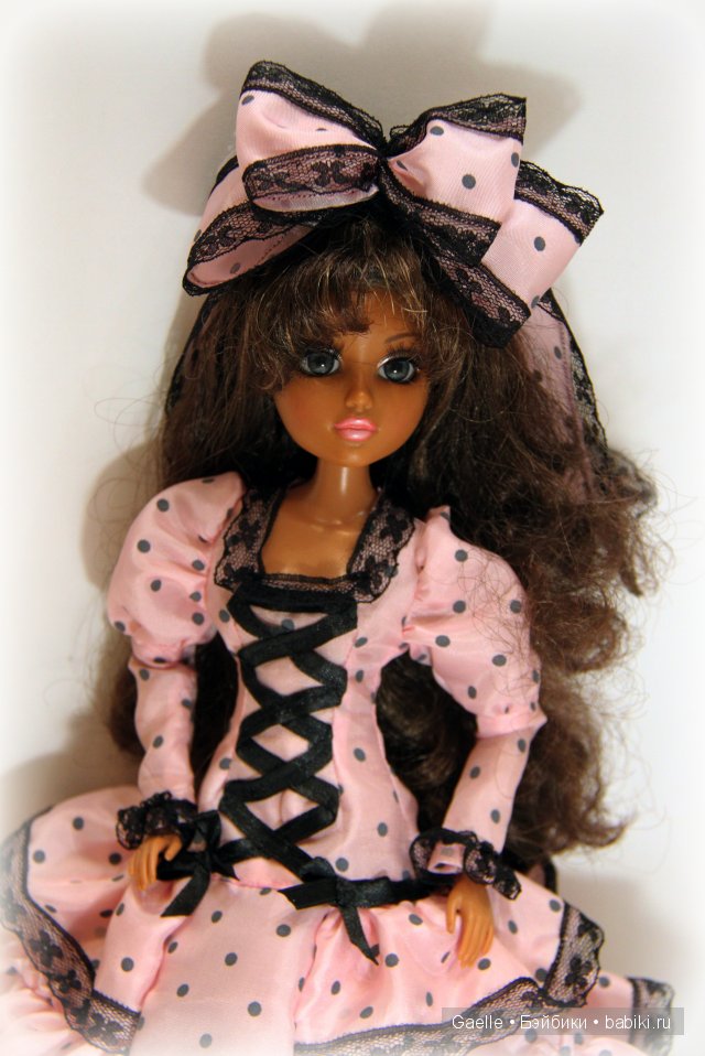 Платье для куклы Moxie — Одежда и обувь для кукол своими руками: фото (фото 7)