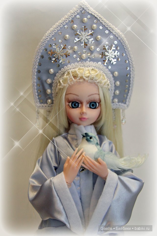 Новогодняя снегурочка