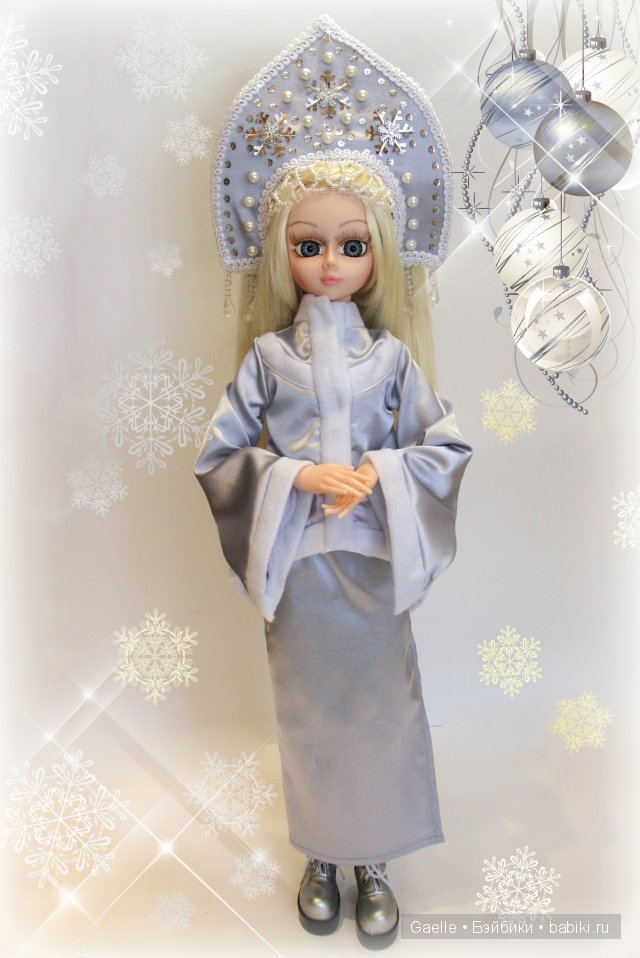 Новогодняя снегурочка