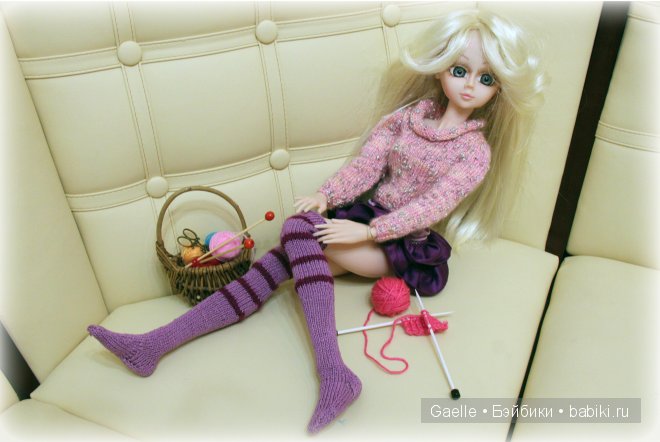 Вязание - хобби кукол — Одежда и обувь для кукол своими руками: фото (фото 4)