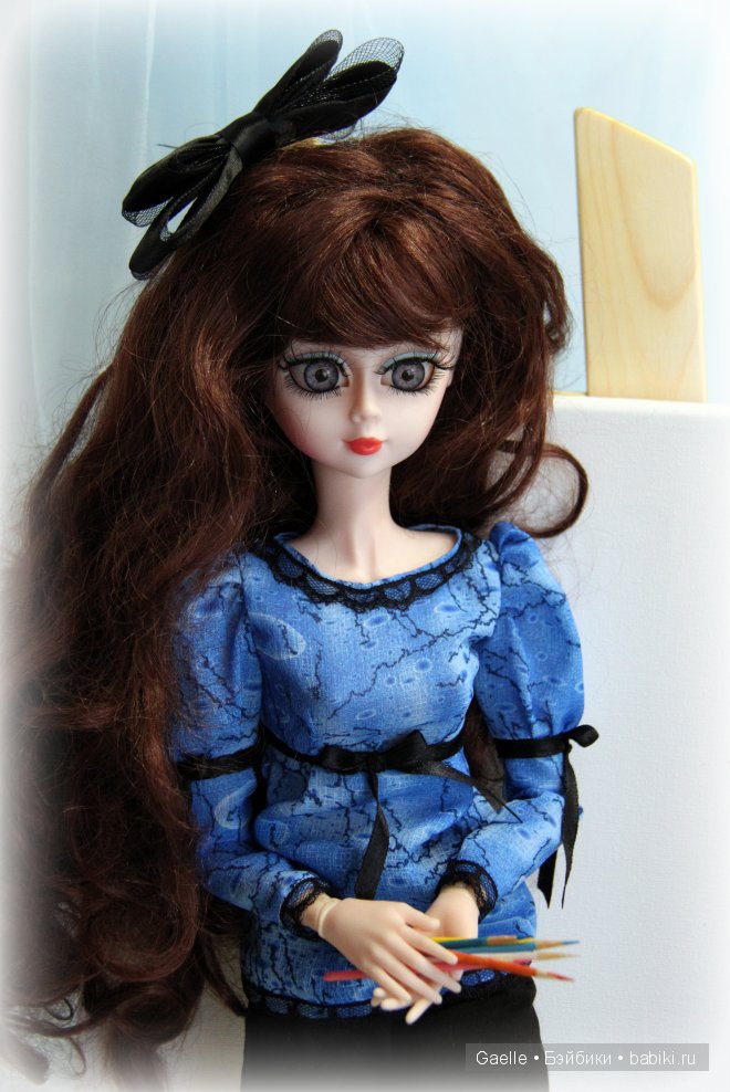 Куклы рисуют — Одежда и обувь для кукол своими руками: фото (фото 8)