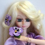 Нежный фиалковый