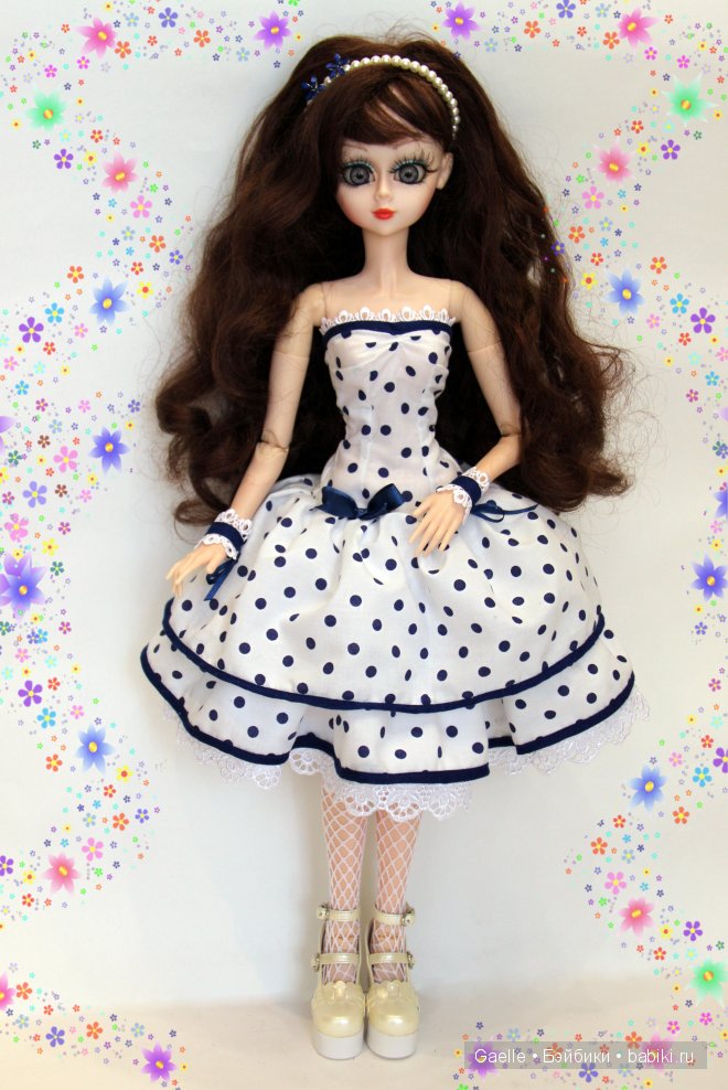 Коктейльное платье. Звезда подиума