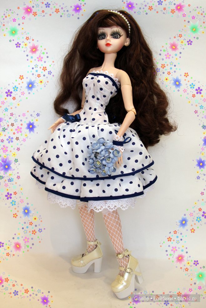 Коктейльное платье. Звезда подиума