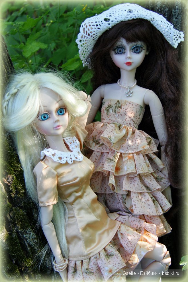 Летние наряды: костюм и сарафан для куклы