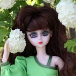 Яркий летний комплект для куклы: платье и туфельки