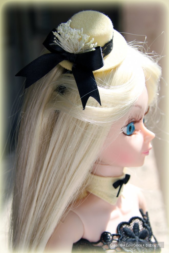 Солнечный комплект для куклы Звезда подиума (фото 2)