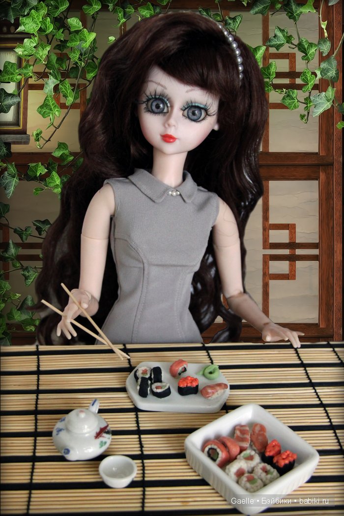 Суши для куклы. Звезда подиума в японском ресторане
