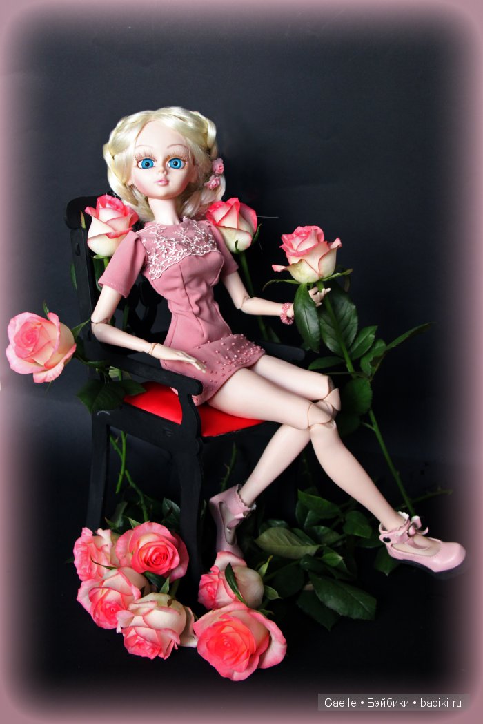 Нежная роза. Платье для куклы "Звезда подиума" (фото 3)