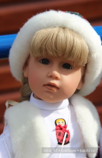 На улице лето...А ко мне приехала такая вот зимняя компания-Снегурочки Готц ( Gotz)