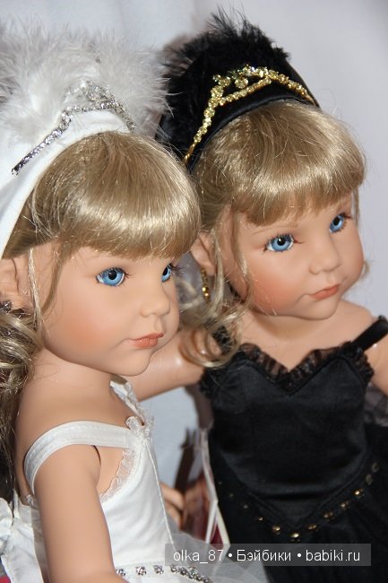 Черное и белое... Лебеди-Claire Gotz 2003 год и Odile Gotz 2004 год