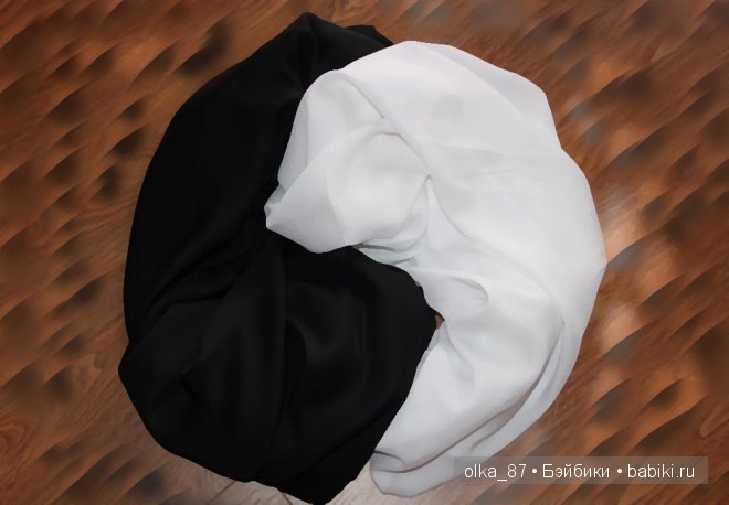 Черное и белое... Лебеди-Claire Gotz 2003 год и Odile Gotz 2004 год