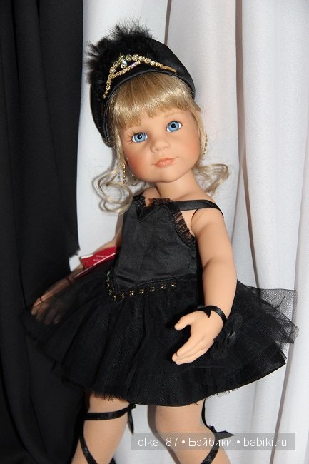 Черное и белое... Лебеди-Claire Gotz 2003 год и Odile Gotz 2004 год