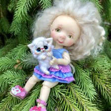 Джинни Nikki Britt