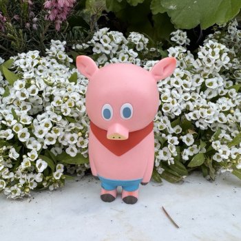 Поросенок Ву и весна 2024