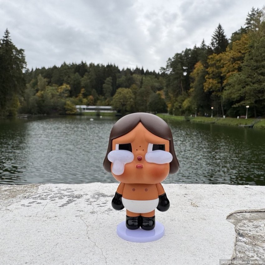 Baby Brown Crying Again — Фигурки Pop Mart (Поп Март): Blind Box