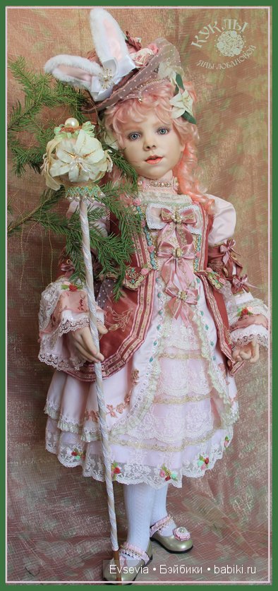 Поздравляю с Новым годом новой куклой