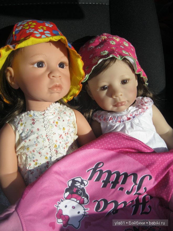 Дачные прогулки моих девочек