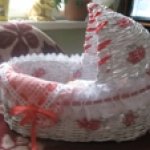 Люлька для кукол-плетение из газет