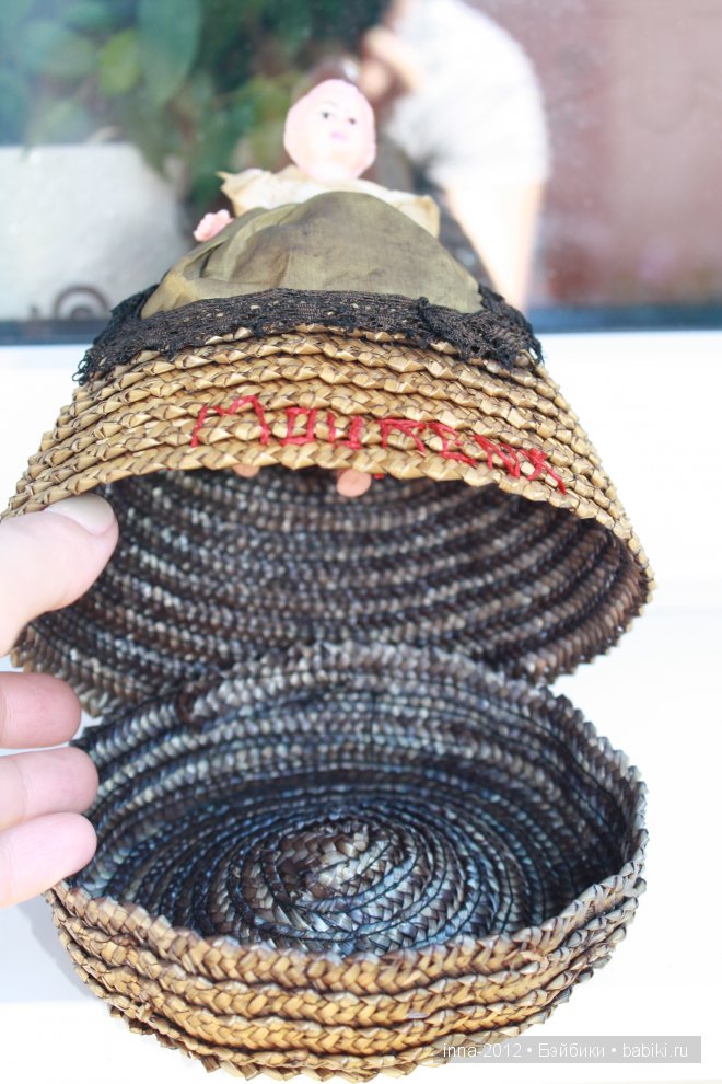 Куколка шкатулка