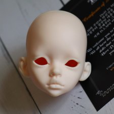 Головы D.I.M: Larina, Flowne