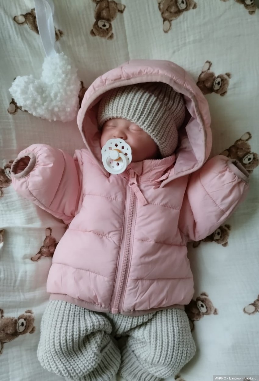На прогулку 🤍 — Куклы Реборн (Reborn): домашние фото (фото 9)