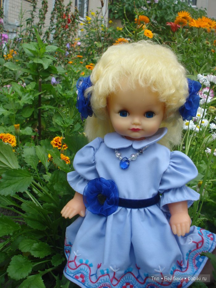 Прогулка на природе (во дворе нашего дома)