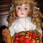 Ах, лето красное! Антикварная кукла Верочка