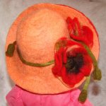 Шляпа для куклы в технике мокрое валяние