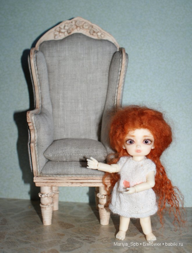 Кресло для куклы с розами в стиле шебби-шик