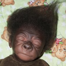 Милая спящая горилла Милая спящая горилла