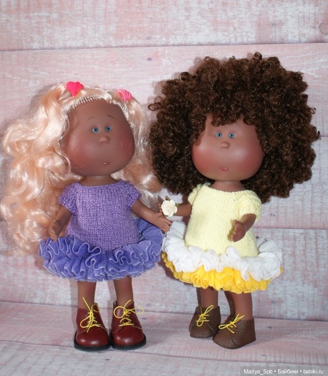 А у нас новенькая — Куклы Nines d'Onil (Нинес): Миа (Mia) (фото 5)