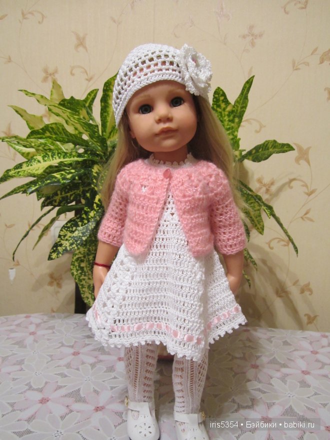 На розовую тему. Одежда для кукол Готц