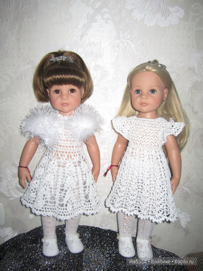 Девочки (куклы Готц) готовятся к Рождеству