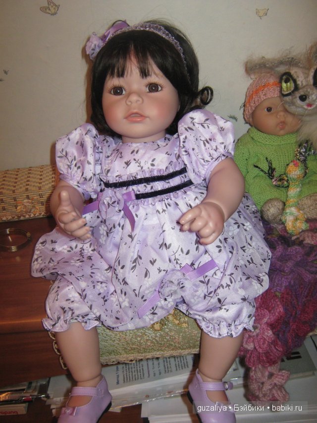 в родном платьице Элизабетт