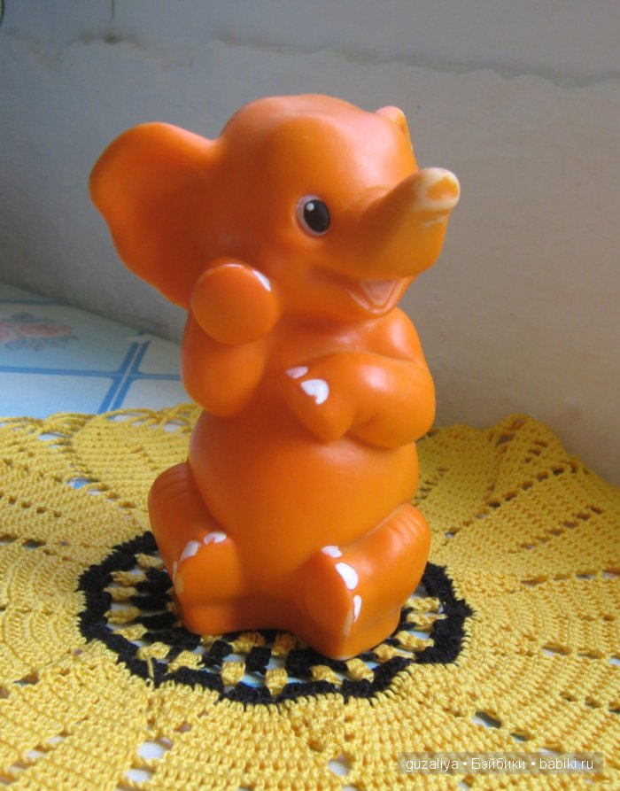 Позитивный слоник — Игрушки СССР и советского детства: резиновые (фото 6)