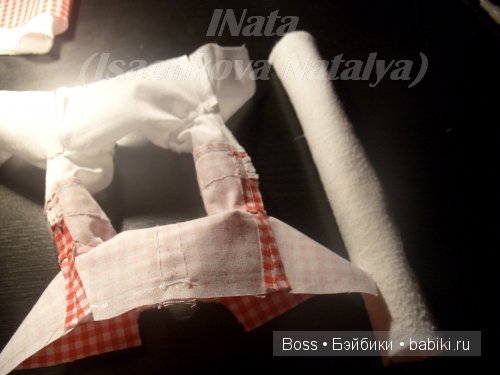 Мастер класс. Как появляется платье для куклы (фото 10)