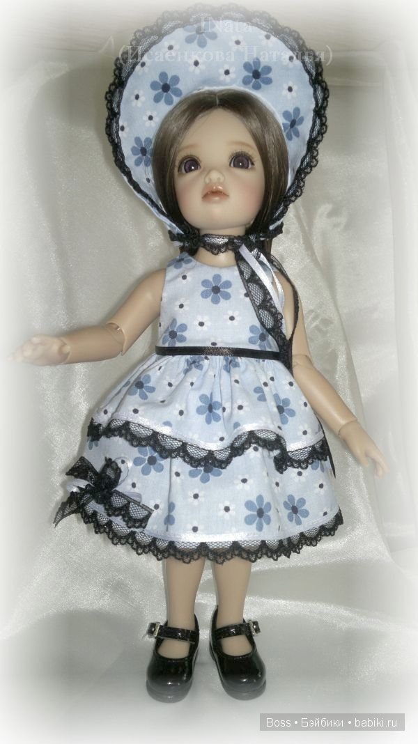 Джоли такая разная - милая, нежная, классная (фото 2)