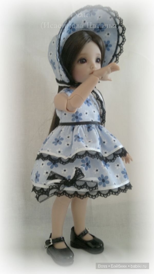 Джоли такая разная - милая, нежная, классная (фото 4)