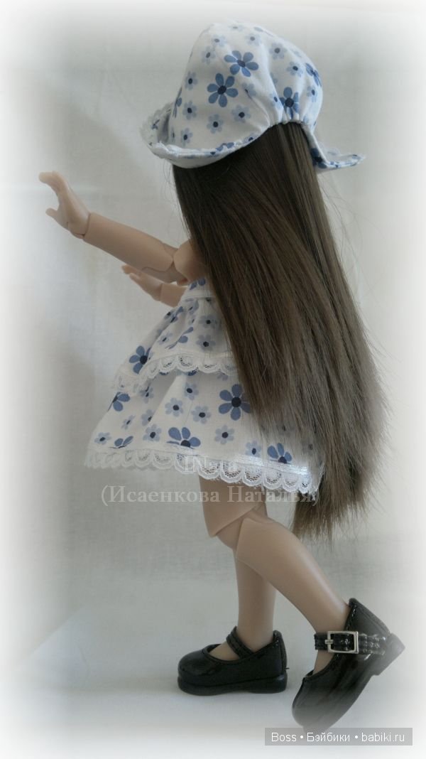 Джоли такая разная - милая, нежная, классная (фото 7)